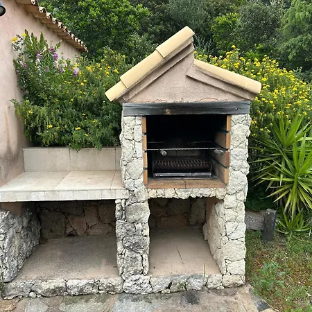 Vue Exceptionnelle A 500m De La De Santa Giulia Сasa de vacaciones