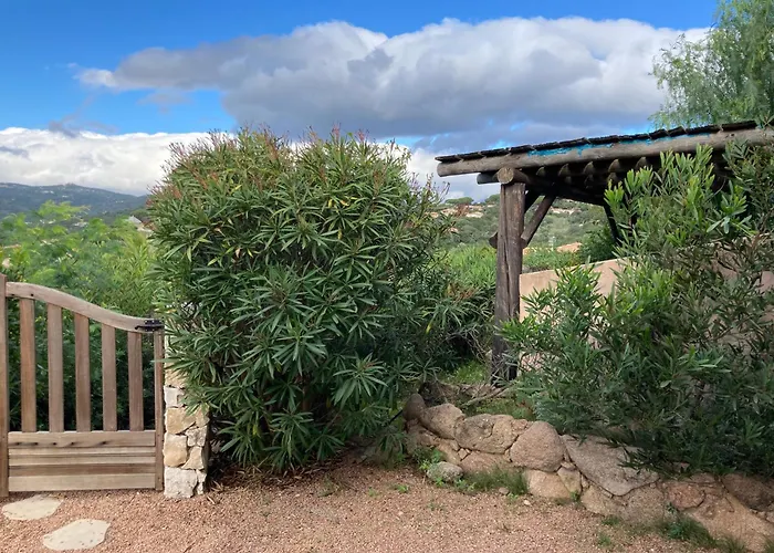 Vue Exceptionnelle A 500m De La De Santa Giulia بيت للعطل